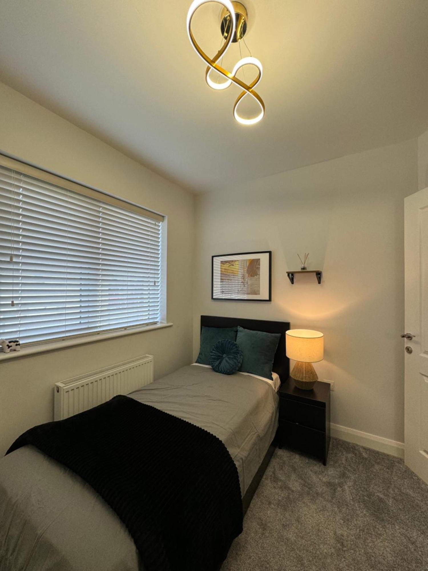 Modern Double & Single Room With Cozy Vibes Athy Luaran gambar