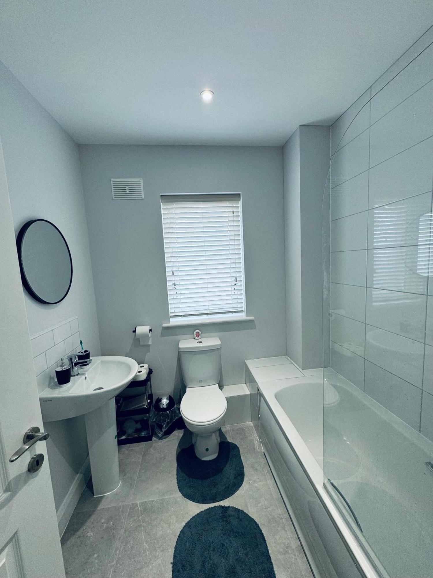 Modern Double & Single Room With Cozy Vibes Athy Luaran gambar
