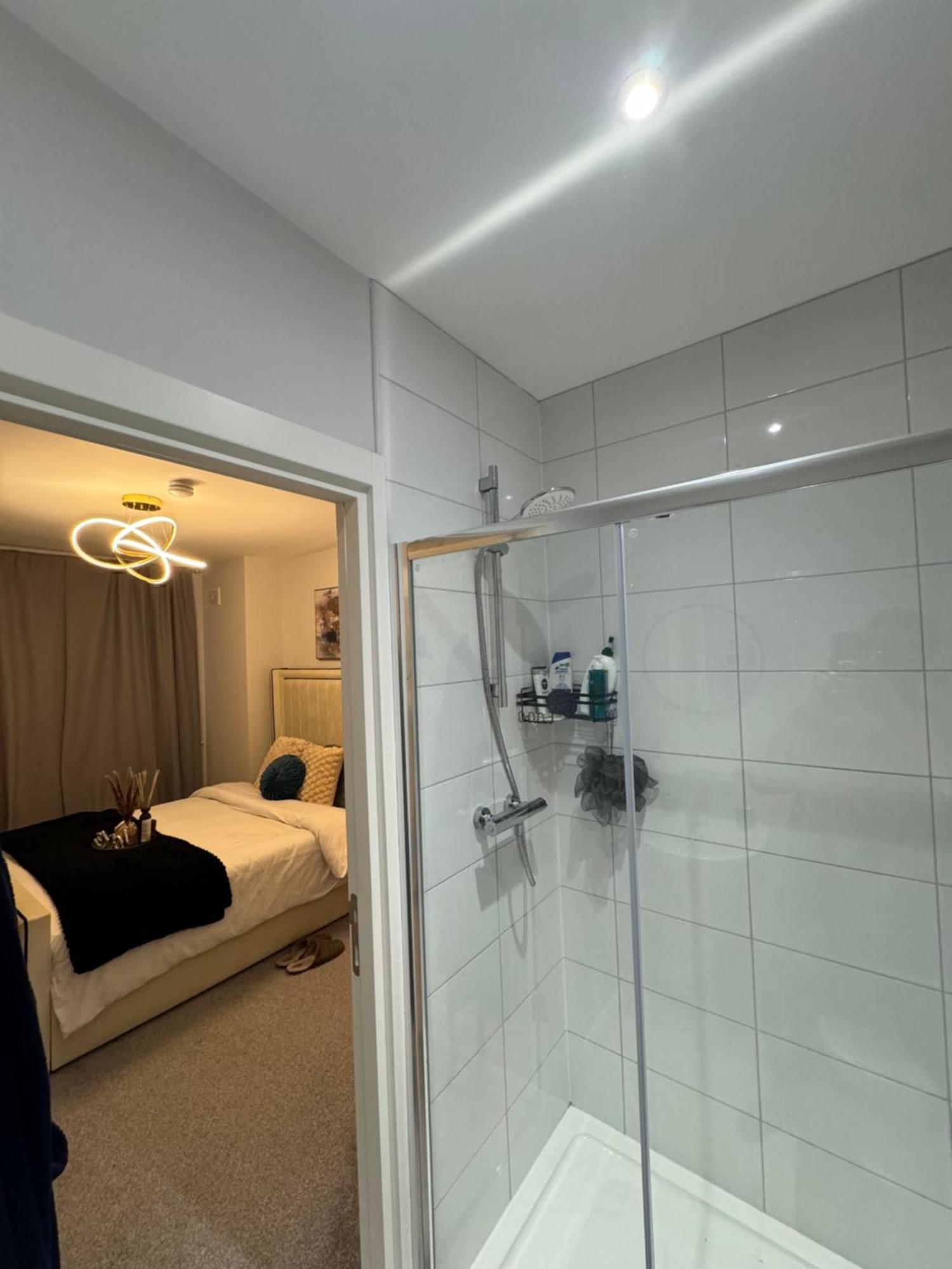 Modern Double & Single Room With Cozy Vibes Athy Luaran gambar